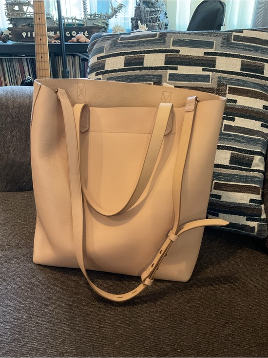Madewell Handbags - Madewell Medium Leather Transport Tote